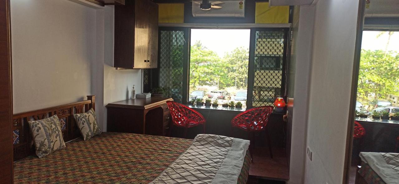 Cozy Private Ac Studio By The Sea Bandstand Bandra W Mumbai Nr Taj Lands End Exterior photo