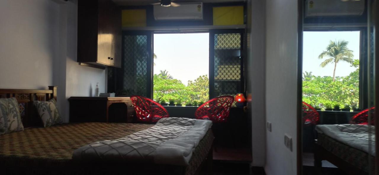 Cozy Private Ac Studio By The Sea Bandstand Bandra W Mumbai Nr Taj Lands End Exterior photo