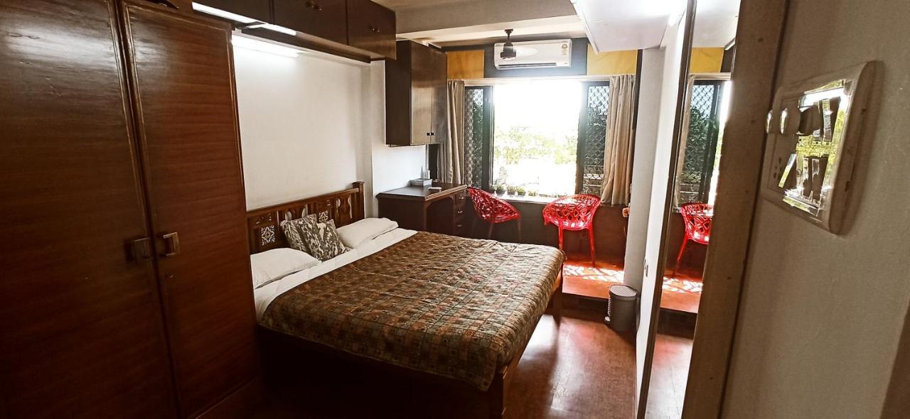 Cozy Private Ac Studio By The Sea Bandstand Bandra W Mumbai Nr Taj Lands End Exterior photo